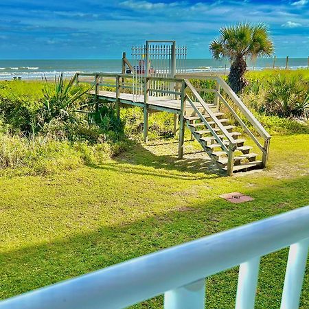 Beach Living At Its Best! شاطئ كوكوا المظهر الخارجي الصورة