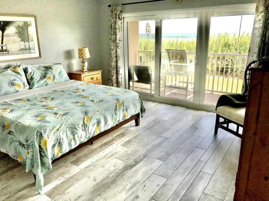 Beach Living At Its Best! شاطئ كوكوا المظهر الخارجي الصورة